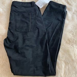 Lululemon Daytrip Boyfriend Pant - Camo
